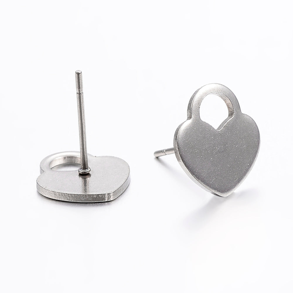 HEARTLOCK studs