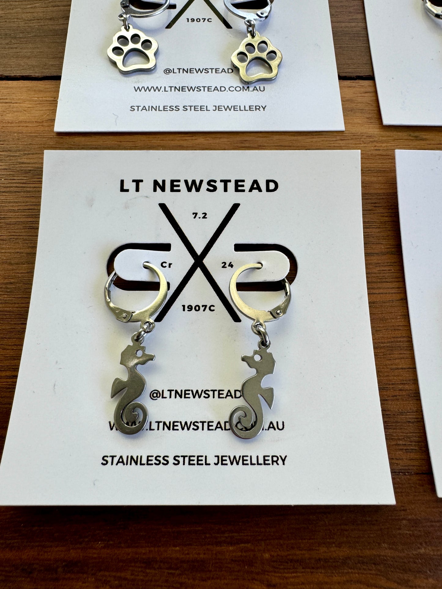 Earring pack #2 - small lever backs