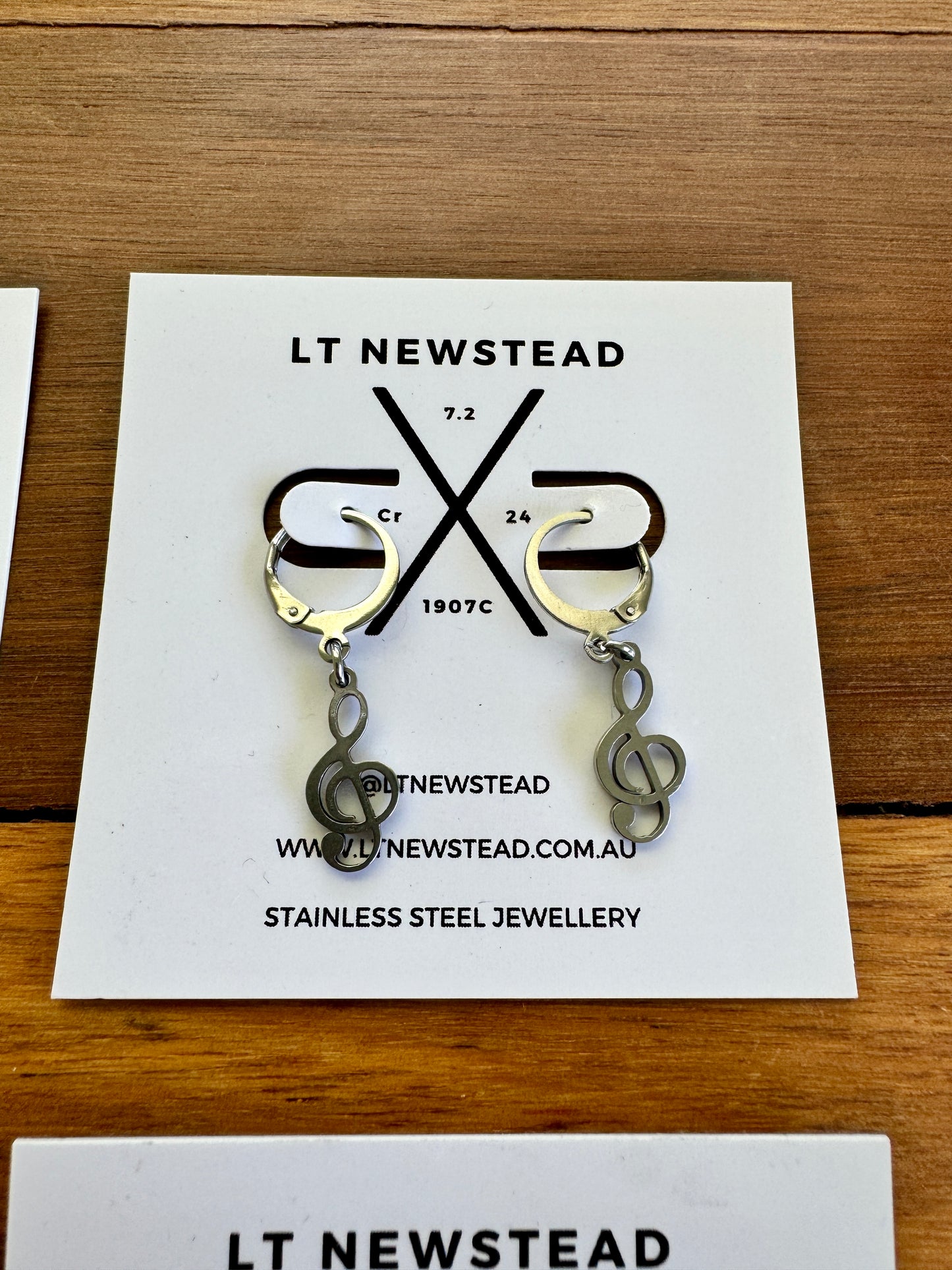 Earring pack #2 - small lever backs
