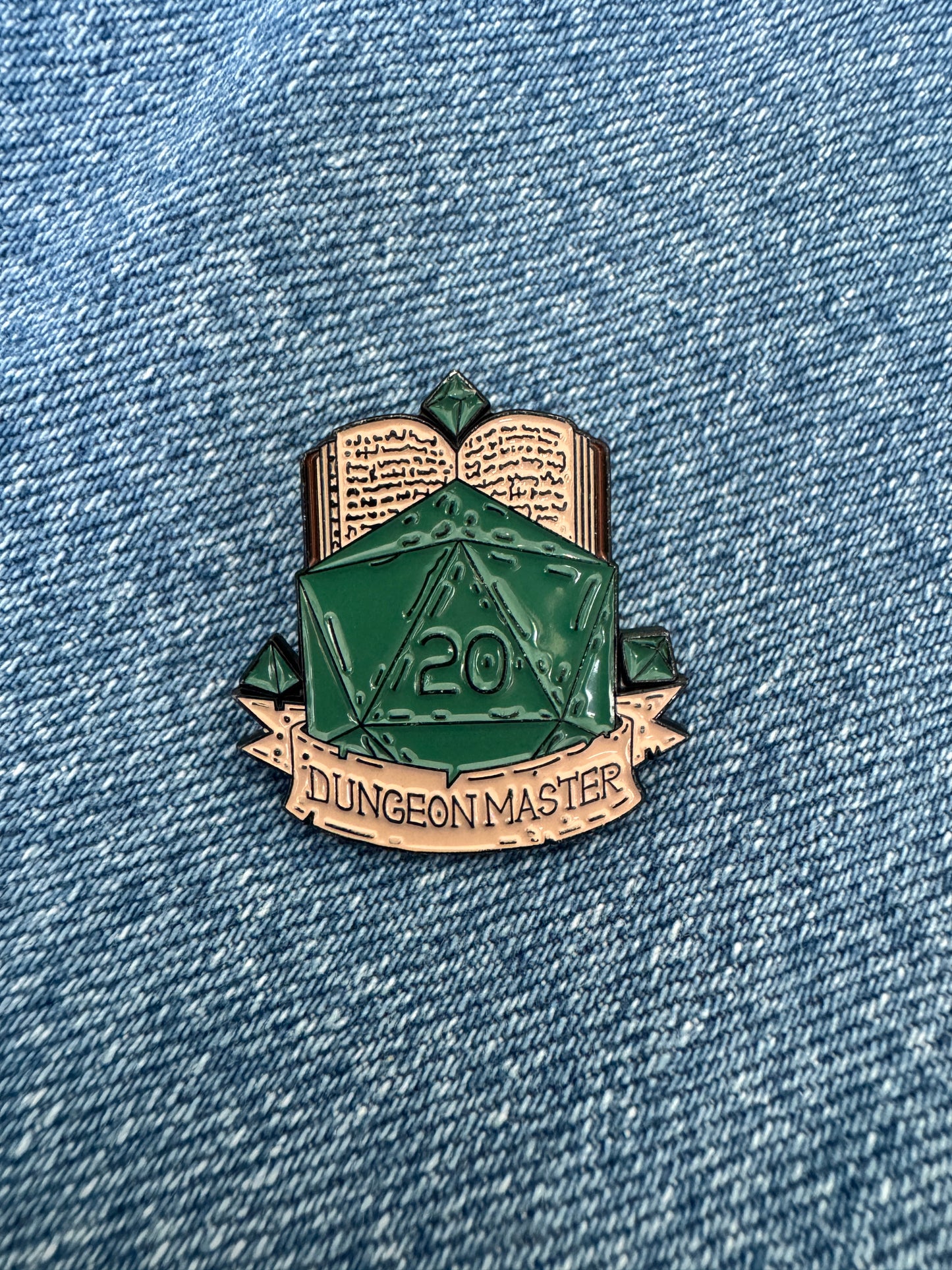 'Dungeon master' enamel pin