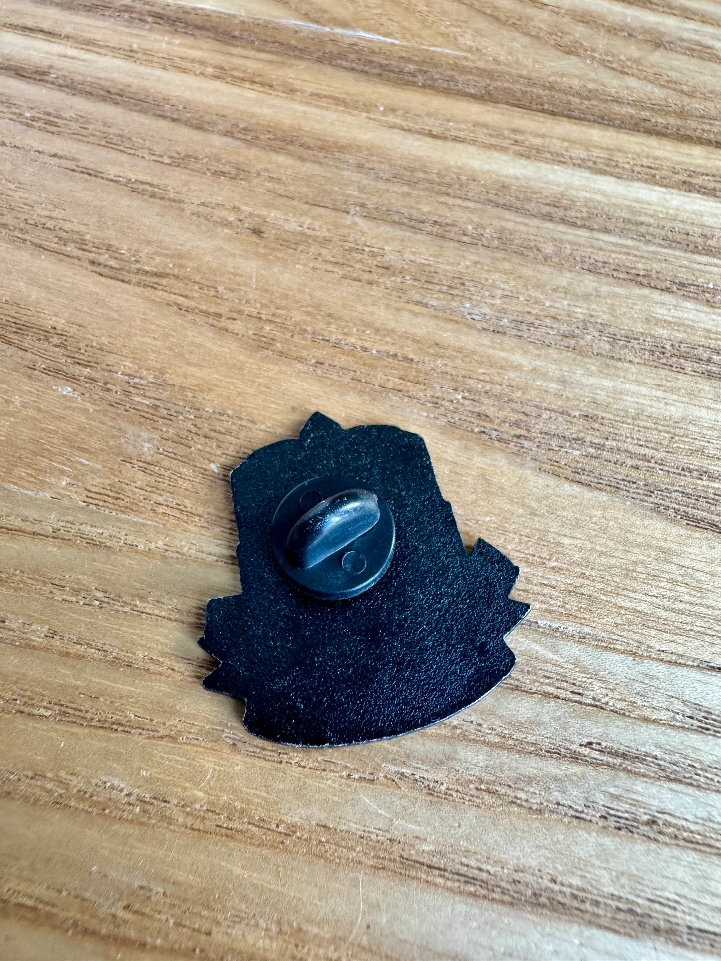 'Dungeon master' enamel pin