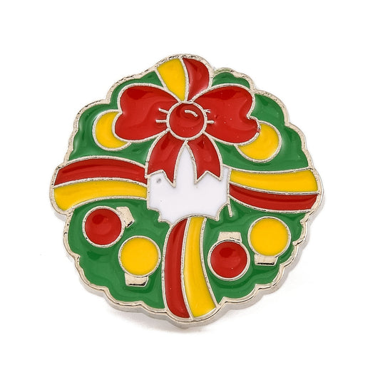 Christmas wreath enamel pin
